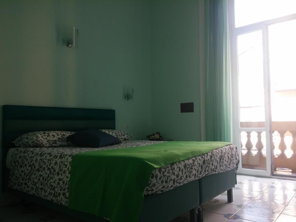 Viaggio A Napoli B&B Eksteriør billede