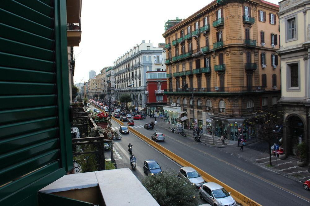 Viaggio A Napoli B&B Eksteriør billede