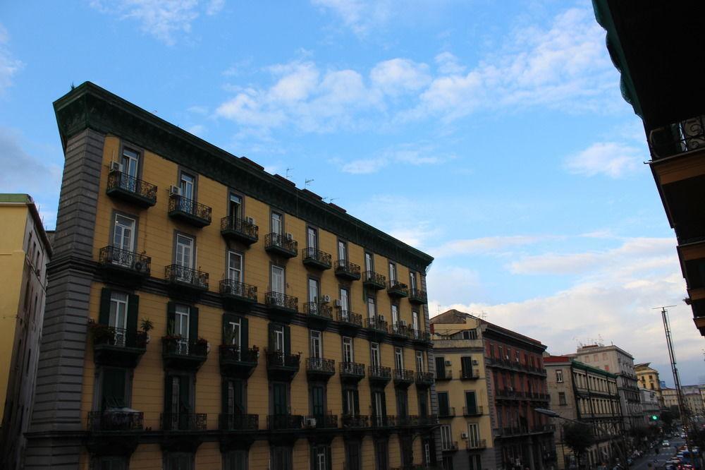 Viaggio A Napoli B&B Eksteriør billede