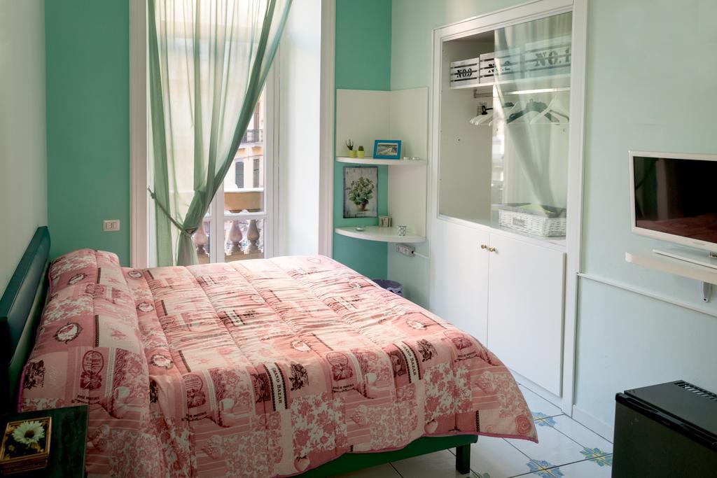 Viaggio A Napoli B&B Eksteriør billede